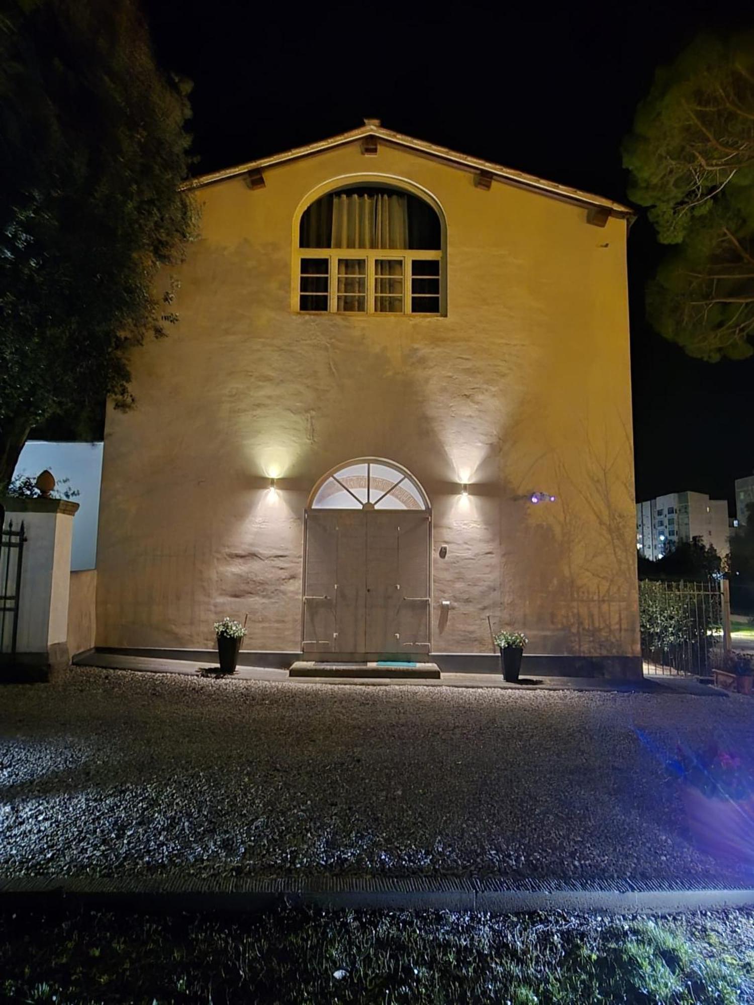 La Villa Apartments Tinaia - Excellent For Sardegna & Corsica - 6-8 Beds - Private Parking Included With Camera Ліворно Екстер'єр фото