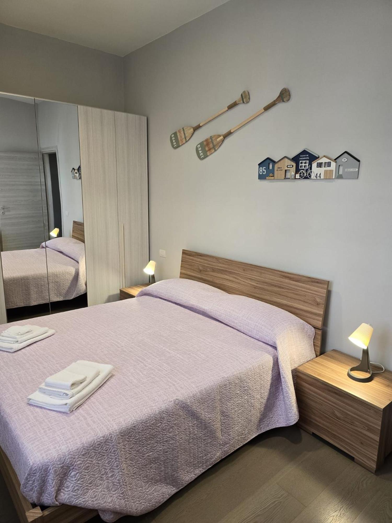 La Villa Apartments Tinaia - Excellent For Sardegna & Corsica - 6-8 Beds - Private Parking Included With Camera Ліворно Екстер'єр фото